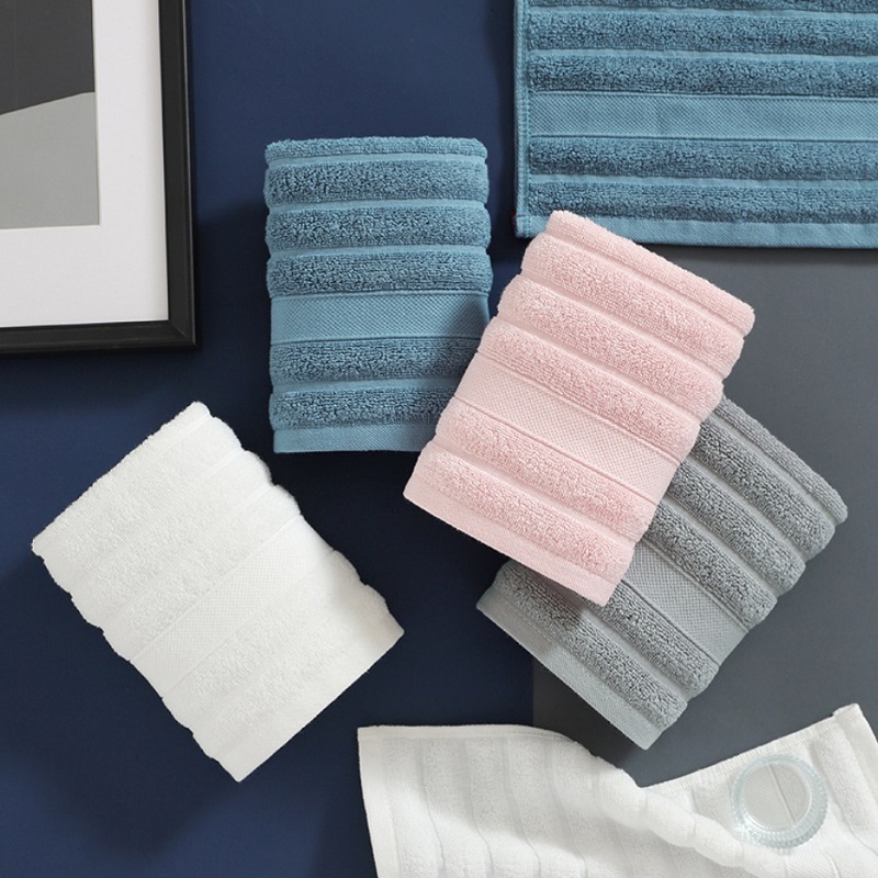 Toalla útil para la cara cuadr - Zara Home Bathroom reseña y precio